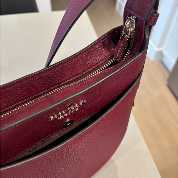 Kate Spade ♠️ Leila Crossbody Bag - Picture 2 of 7